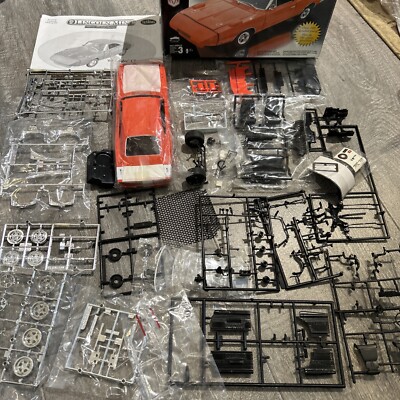 Open Box Testors Lincoln Mint Dodge Charger Daytona 1/24 Ultra