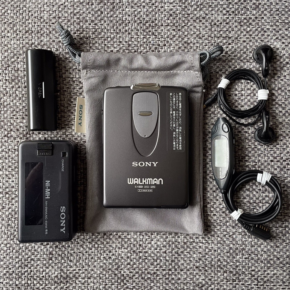 SONY カセットプレーヤー WM-150 カバー付き SONY WM-150 カセット