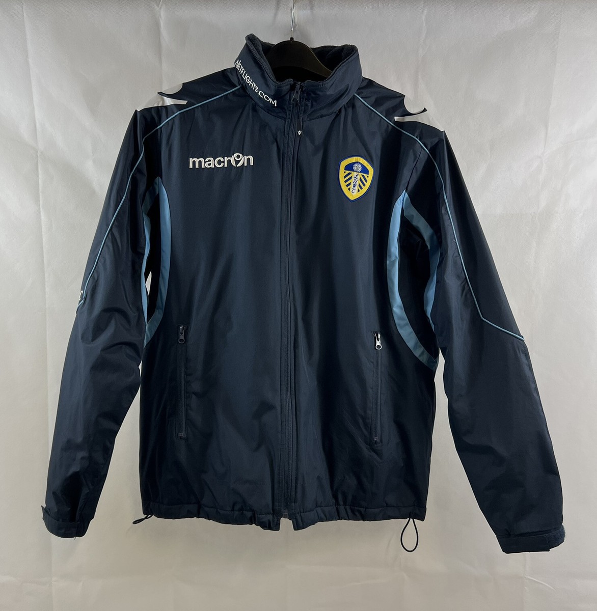 着画あり】Leeds United macron ナイロンジャケット リーズ 着画あり