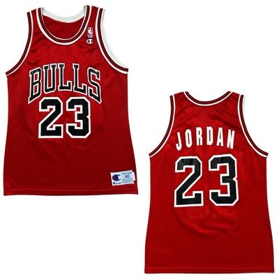 VTG 90s NBA CHICAGO BULLS MICHAEL JORDAN CHAMPION JERSEY 40 WHITE