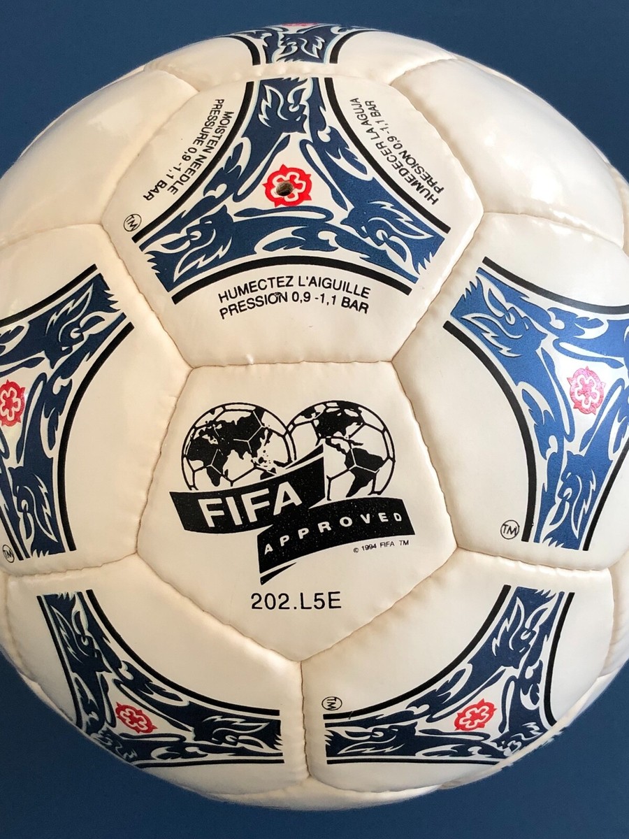 ADIDAS QUESTRA EUROPA -OFFICIAL MATCH BALL - OF THE EROPEAN