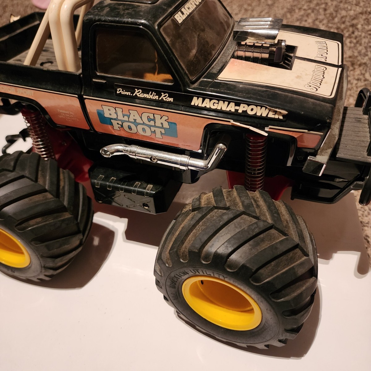 Original Tamiya Blackfoot RC Electric Monster Truck - As Is - no