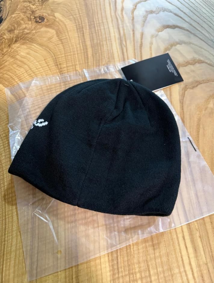 Arc'teryx Bird Head Toque Beanie Hat – Black Merino Wool Winter