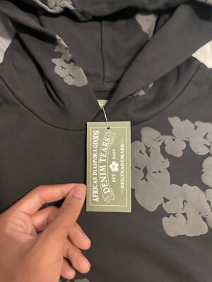 Denim Tears Cotton Wreath Hoodie MONOCHROME Size Medium 🔥 (Free