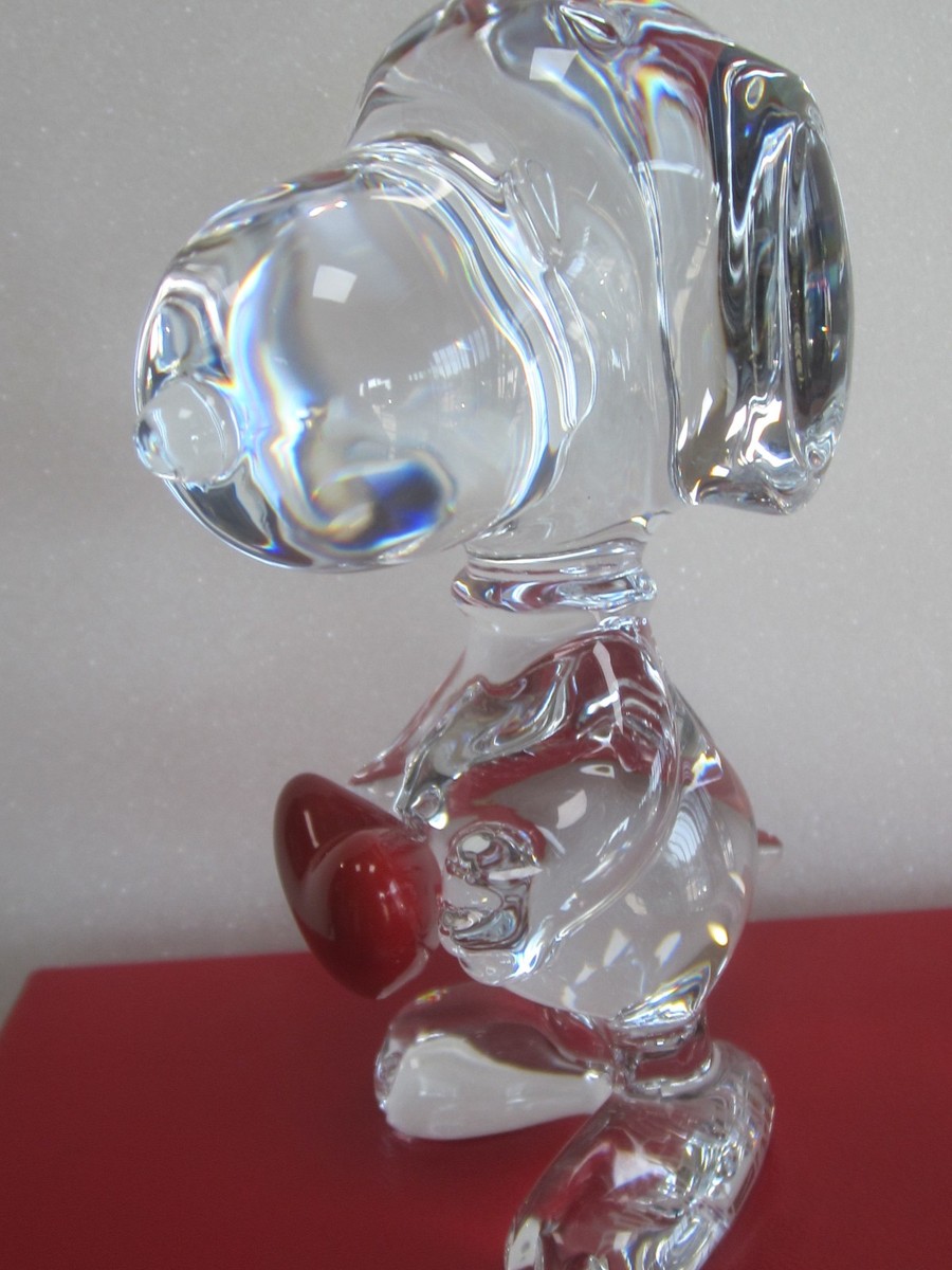 NEW BACCARAT CRYSTAL CARTOON SNOOPY HEART FIGURINE #2613001 BRAND