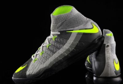 Nike Air Max 95 NEON Volt OG Black Grey Hypervenom X Proximo II IC