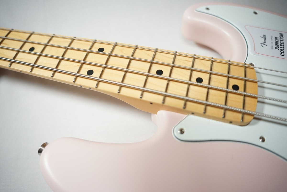 Fender Japan Junior Collection Jazz Bass Satin Shell Pink Short