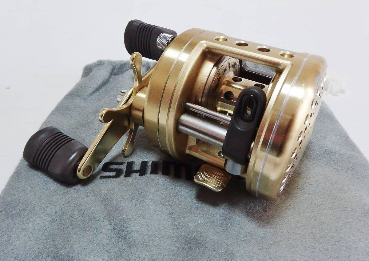値下げ依頼対応中SHIMANO CALCUTTA 200XT 値下げ依頼対応中SHIMANO