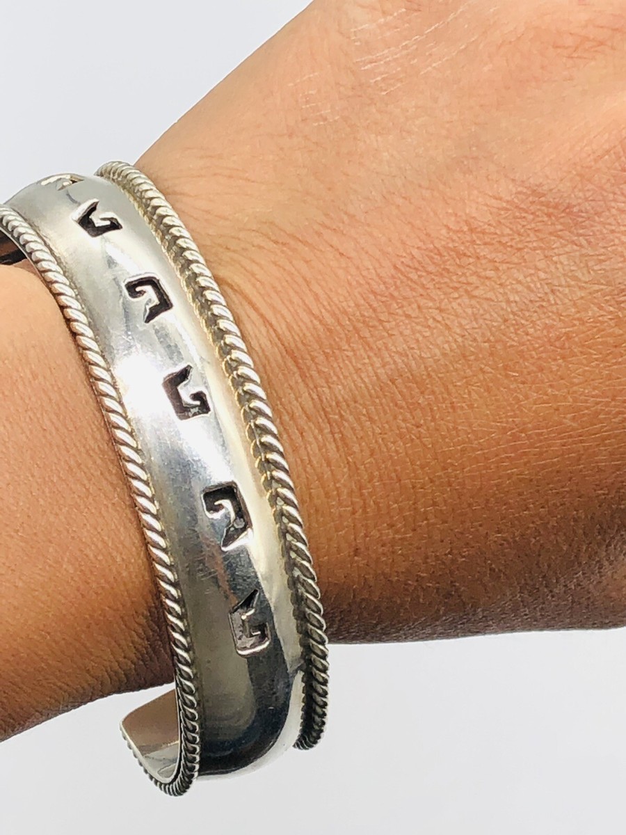 Vtg .925 Sterling Silver Mexico TM-143 Cuff Bangle w/ G Patterned