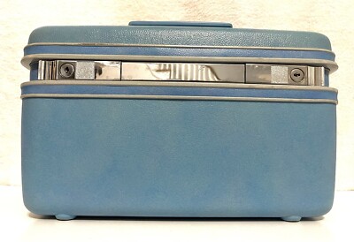 RARE Vintage Turquoise Samsonite Silhouette Train Makeup/Vanity