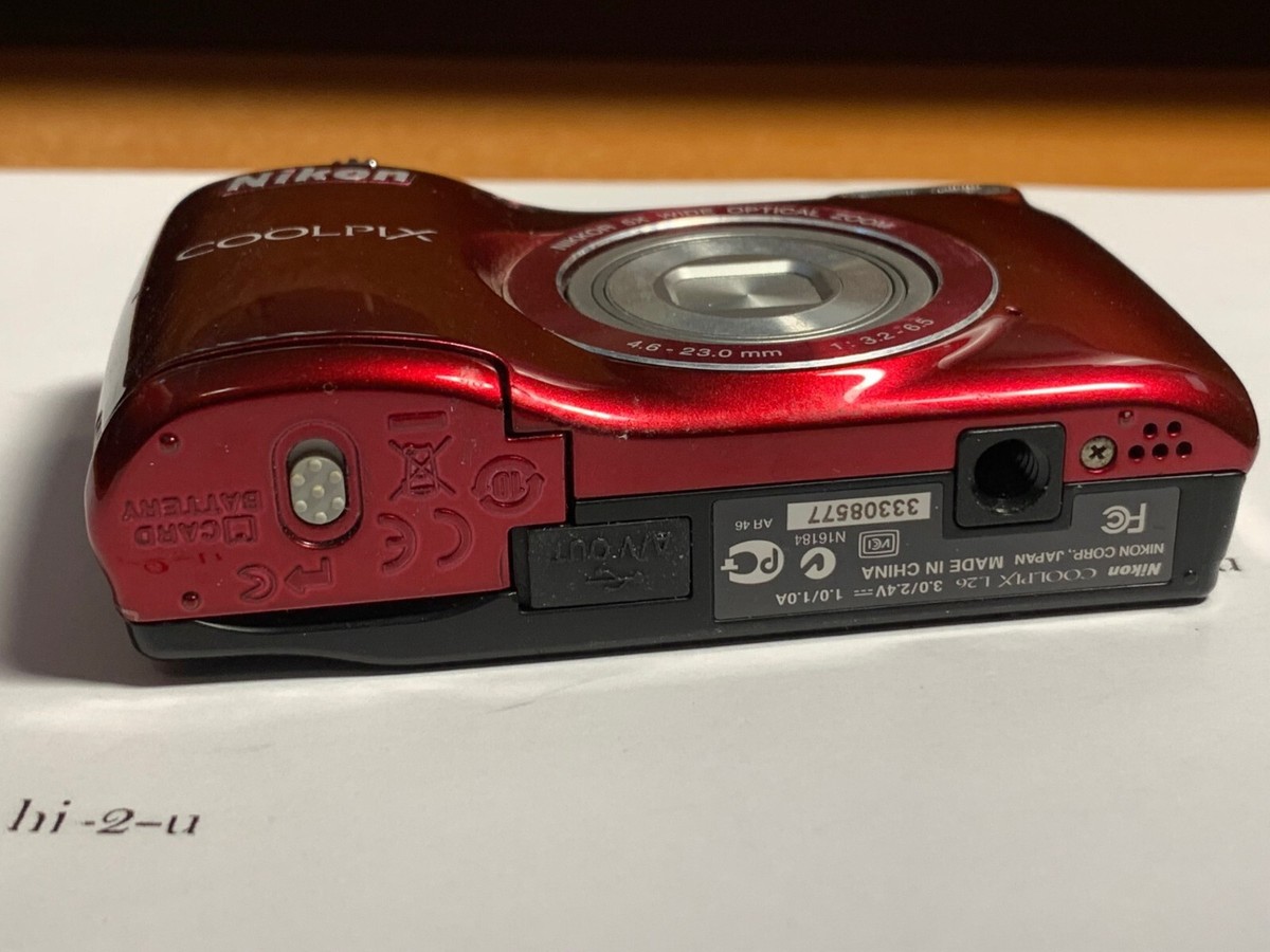 Nikon COOLPIX L26 16.1MP Digital Camera Lens + BATTERY DOOR ISSUE