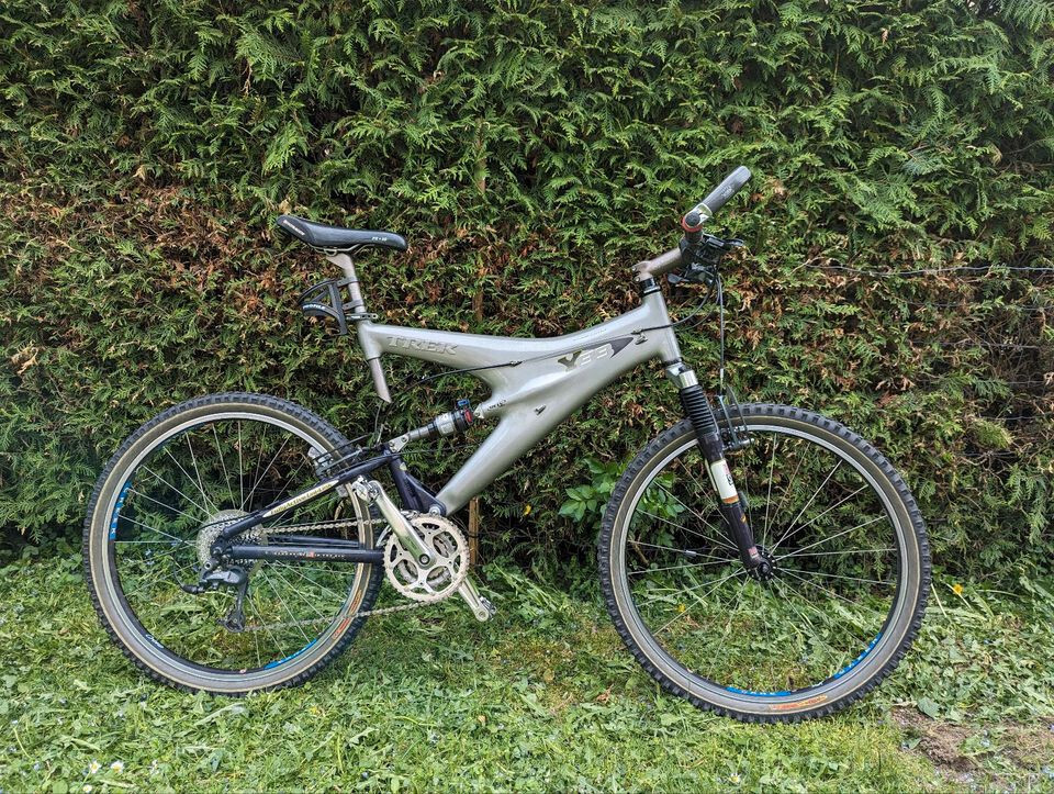 Trek Y33 OCLV Carbon 21