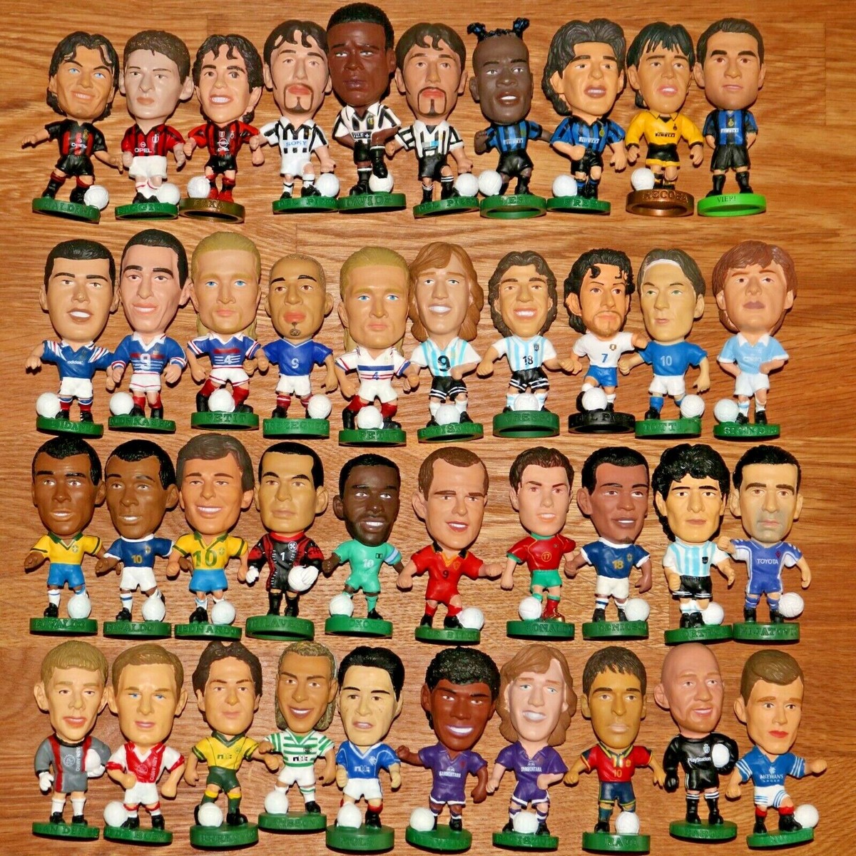 Corinthian Prostars Football Figures - EUROPE & INTERNATIONAL