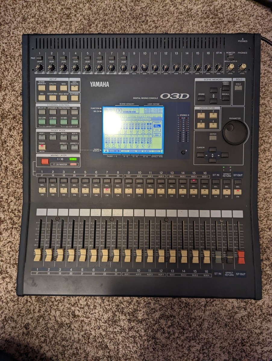 Yamaha O3D Digital 24 Channel Mixer Studio Console 03D Yamaha w