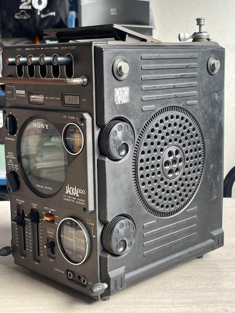 SONY JACKAL 300ラジオ・カセットコンポ SONY JACKAL 300ラジオ