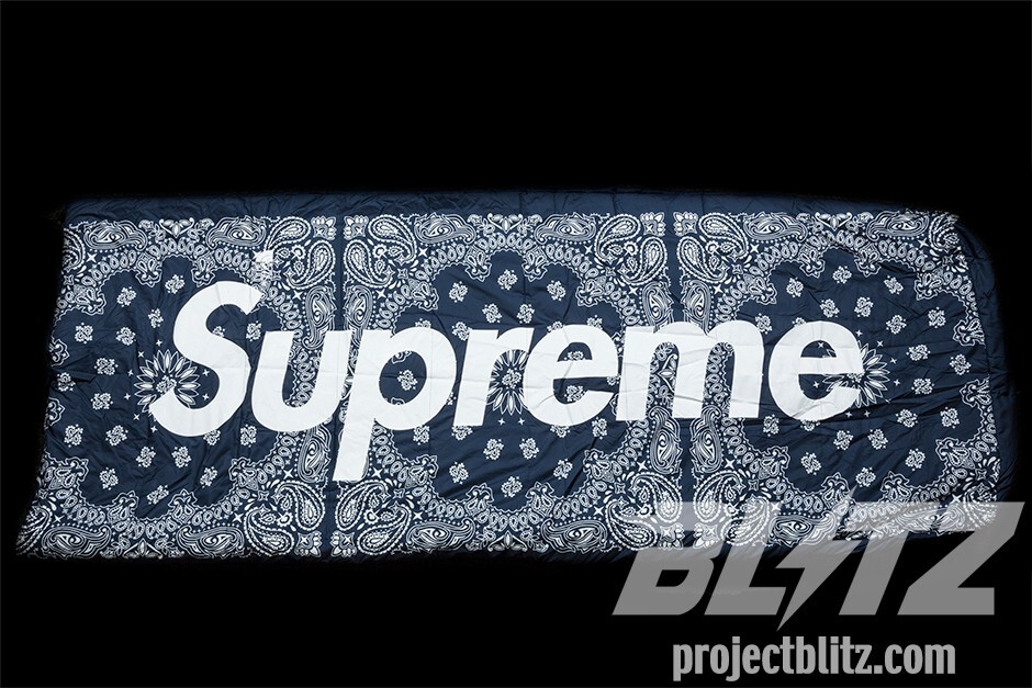 Supreme 迷彩柄 寝袋 Dolomite THE NORTH FACE Supreme x The