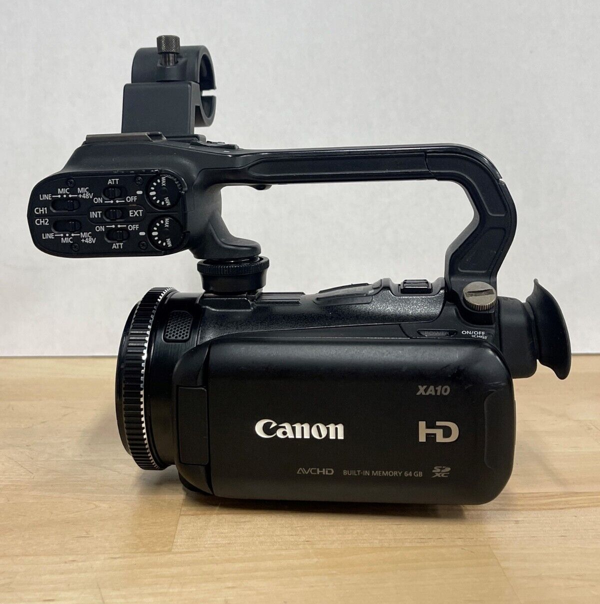 Canon XA10 業務用ビデオカメラ（XLRハンドルユニット付き） 中古