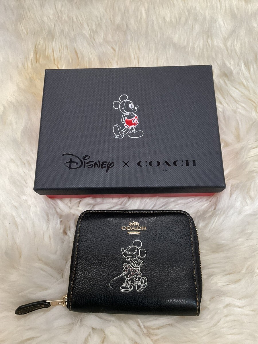 Coach Disney X Minnie Mouse Zip Around Wallet Credit Card Case