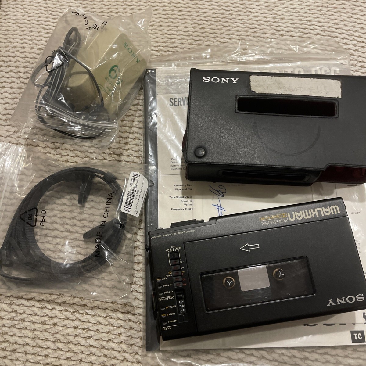 超美品 高音質動作品 SONY WM-D6C 革ケース ストラップ 美品 整備