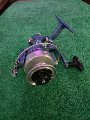 Shakespeare 2410 vintage convertible spinning fishing reel made in