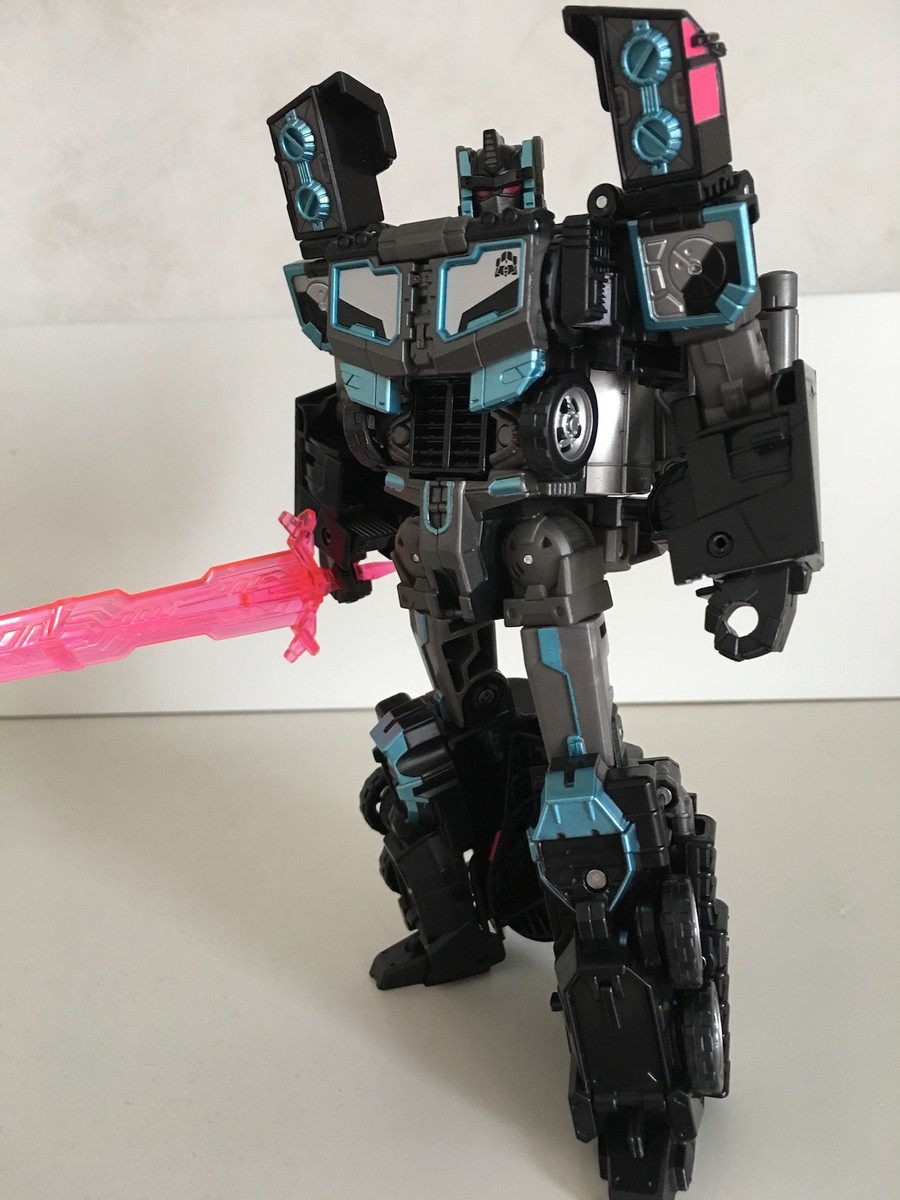 TAKARA TOMY TRANSFORMERS LEGENDS LG-EX Black Convoy Tokyo Toy show