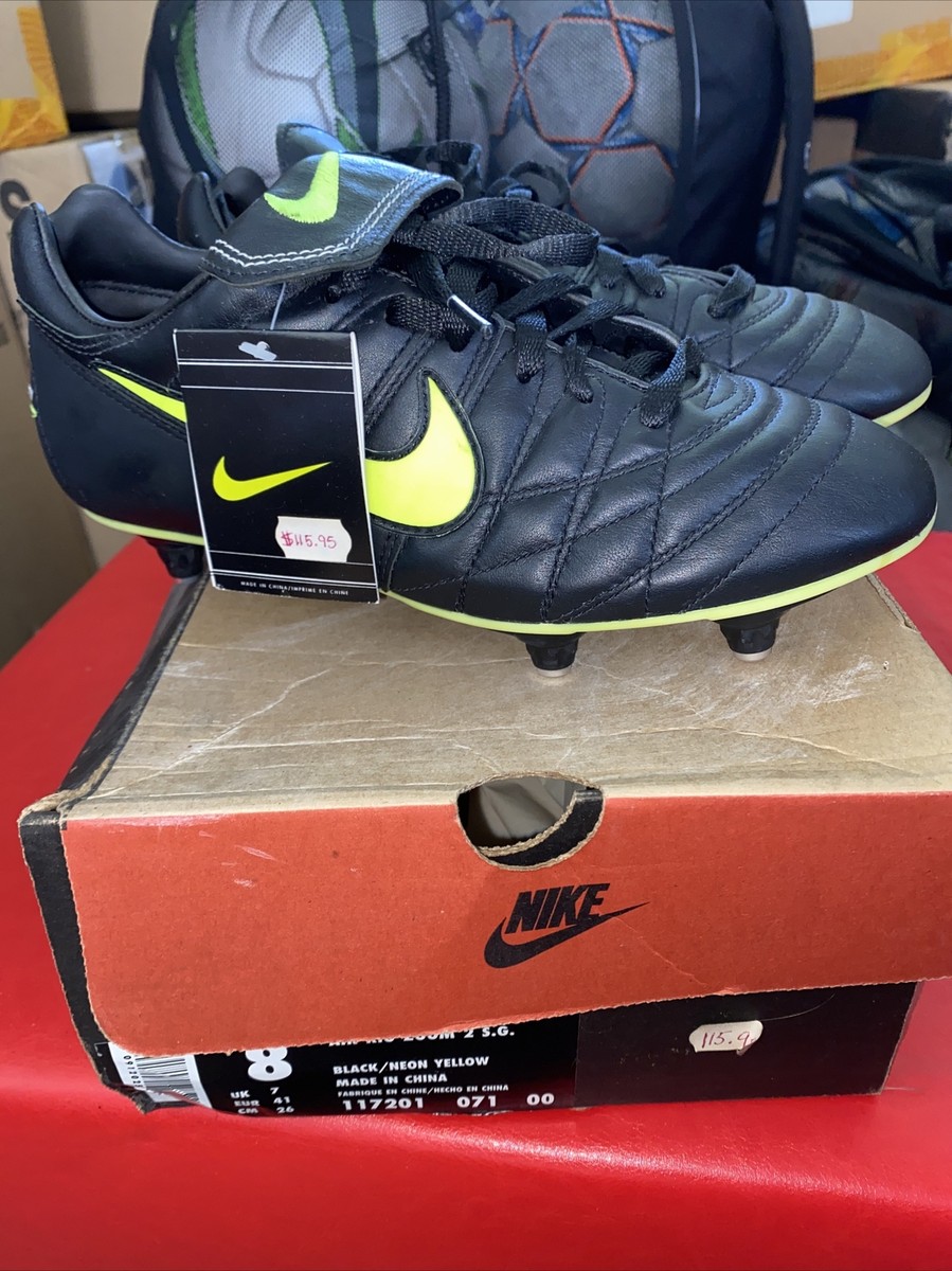Vintage Nike Air Rio Zoom 2 SG Soccer Shoes, Size 8, New with Box