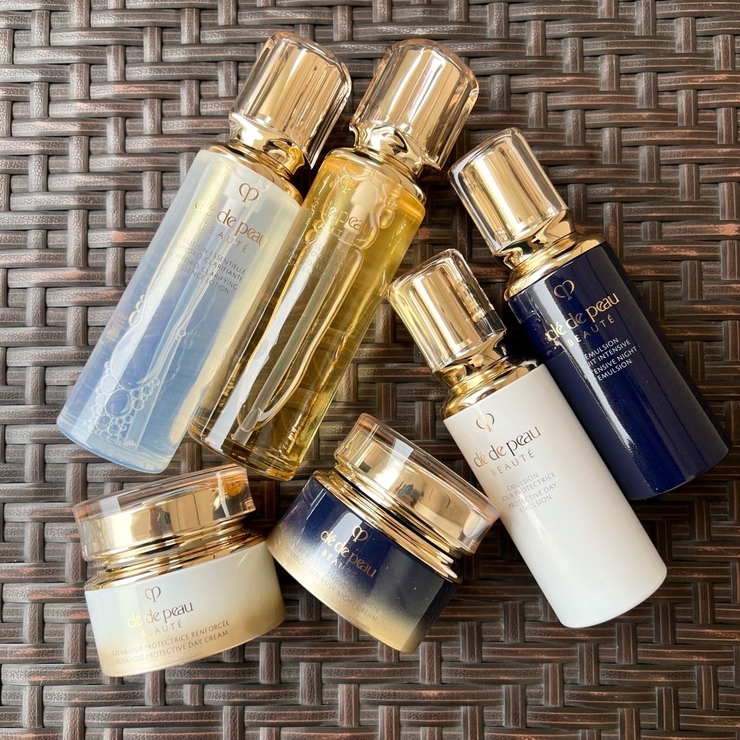 Cle de Peau Protective Day Emulsion Jour Protectrice SPF25 (2025