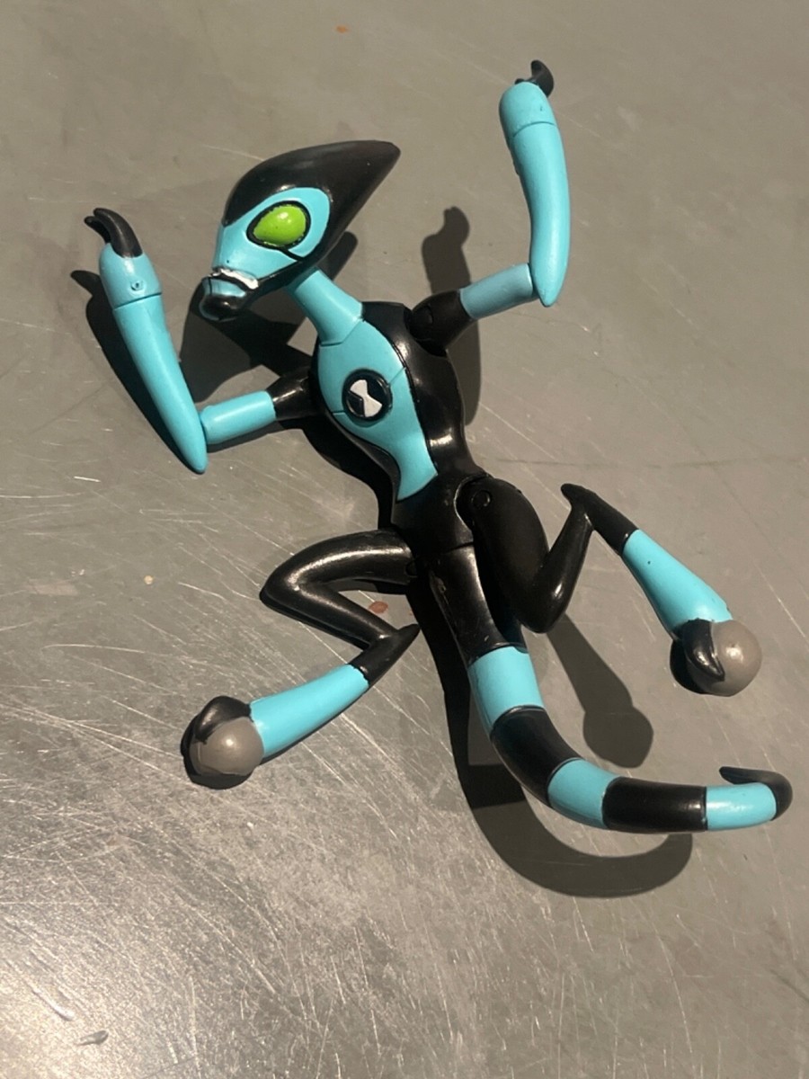 Ben 10 XLR8 Action Figure Cartoon Network 4