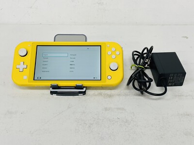 任天堂 スイッチライト HDH-001イエローとブルー、アダプター付き