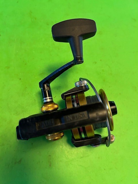 VINTAGE PENN SPINFISHER 6500SS SPINNING FISHING REEL LOOKS AND