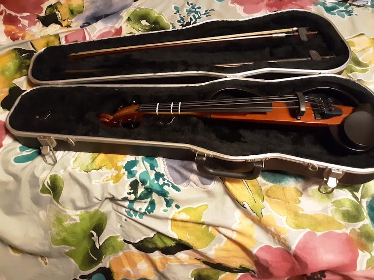 極美品 YAMAHA サイレントバイオリン SV-120S YAMAHA SV-120S Electric