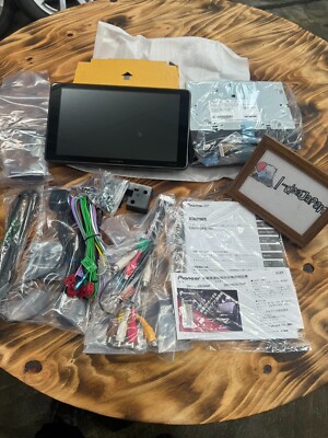 CARROZZERIA DMH-SF500 PIONEER Display Audio USB Bluetooth Tested