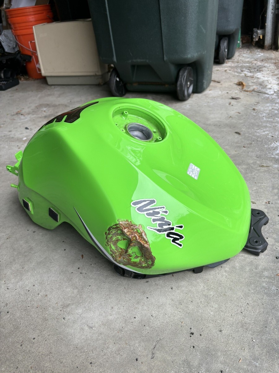kawasaki zx-6r fuel tank 2009-2018 | eBay