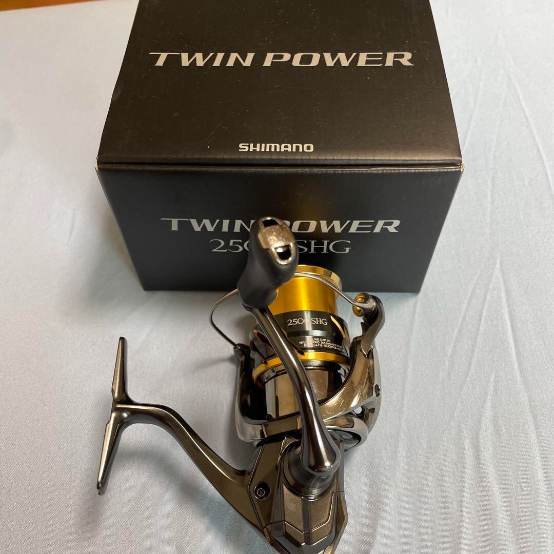 シマノ20ツインパワー2500SHG