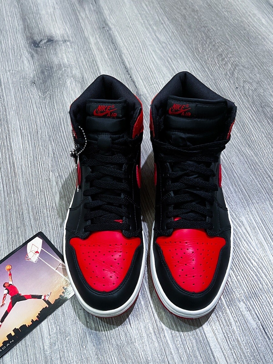 Size 10 - Jordan 1 Retro Bred 2001 OG With Box And Jumpman Hang