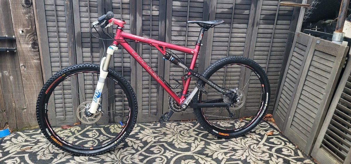 名品TITUSタイタスダウンヒルバイクROCKSHOX CHROMAG