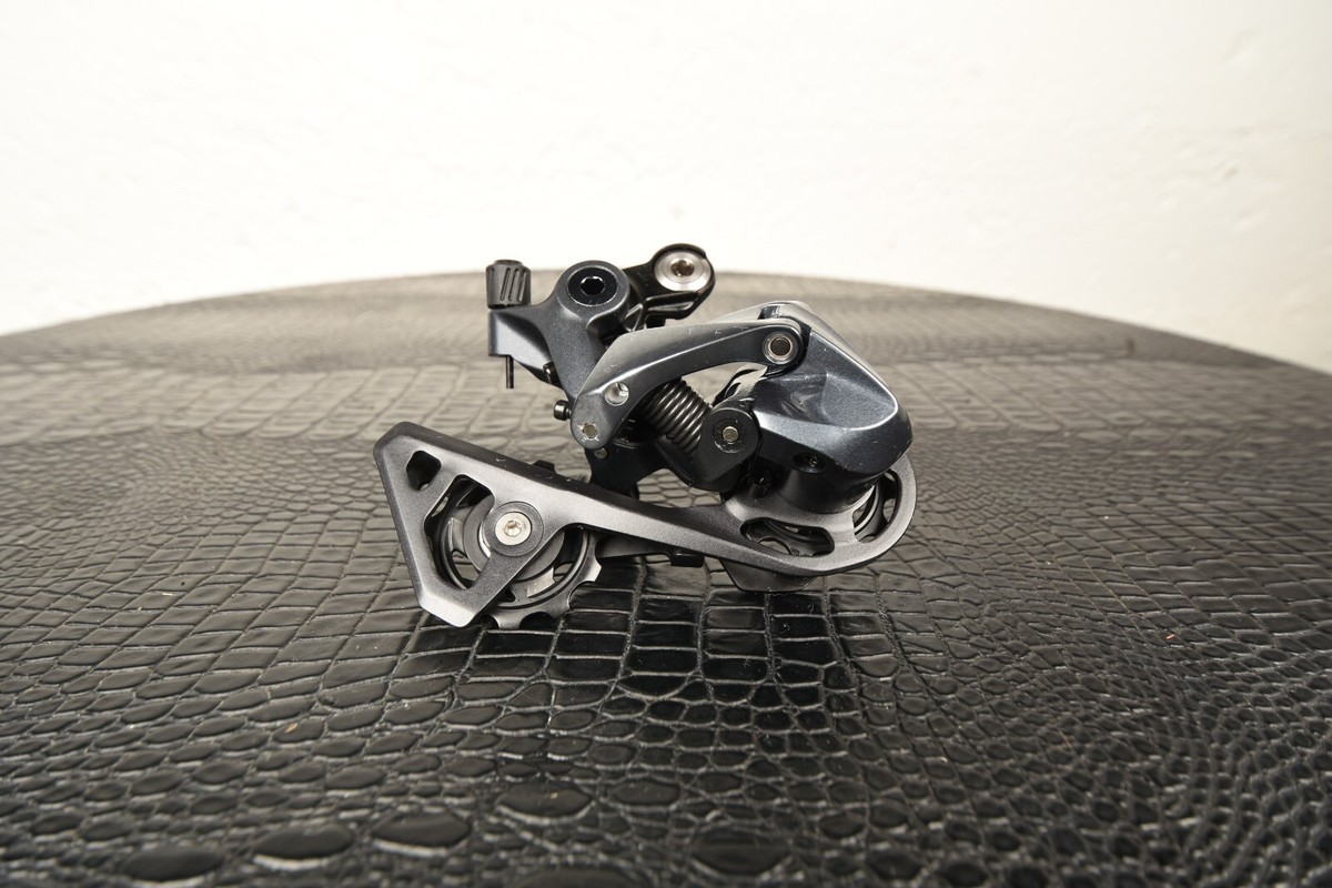 Shimano Ultegra R6800 RD-6800 11 Speed Rear Derailleur Short Cage