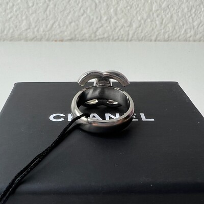 NWT 22C Chanel Classic CC Logo Silver Crystal Metal Ring Size 52