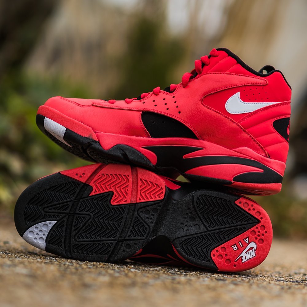 Nike Air Maestro II QS AJ9281 600 University Red /black Men's