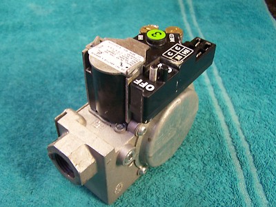 White Rodgers Gemini 2-stage gas valve 36J55 504 Carrier Bryant