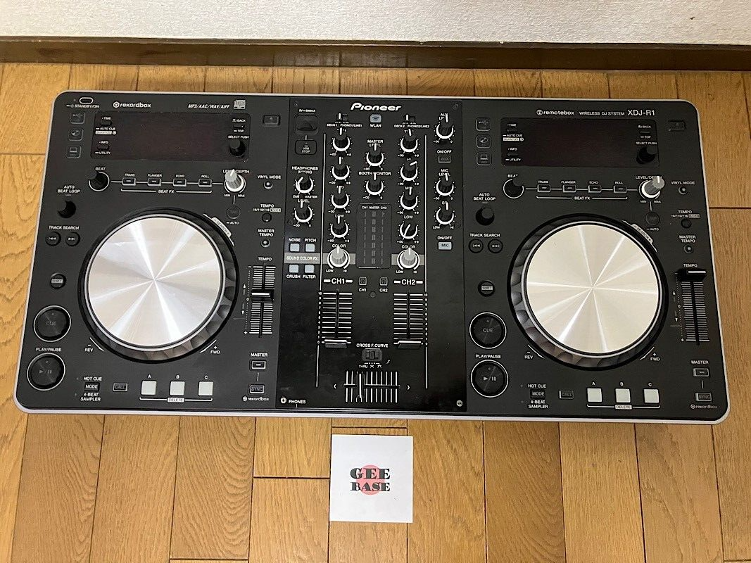 PIONEER XDJ-R1 WIRELESS DJ SYSTEM EQUIPMENT Black Confirmed