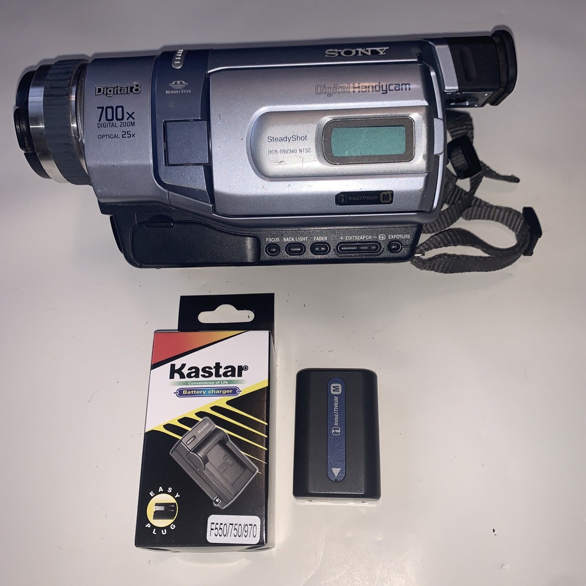 Sony DCR-TRV340 Digital8 Hi8 8mm Video8 Camcorder VCR Player Video