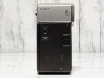 Sony HDR-TG1 Handycam Camcorder Digital Video Camera with Battery