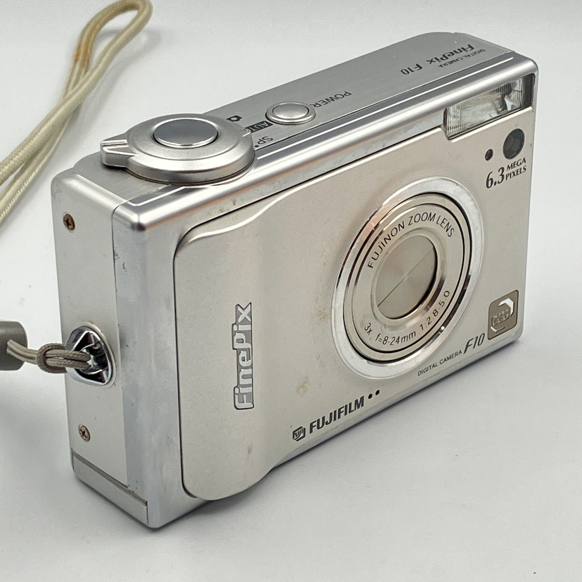 Fujifilm FinePix F Series F10 6.3MP Digital Camera - Silver for