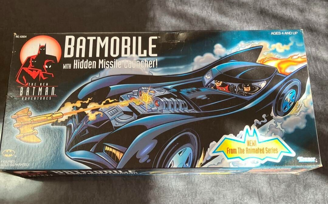 ミニカー BATMOBILE with Hidden Missile Launcher ミニカー BATMOBILE