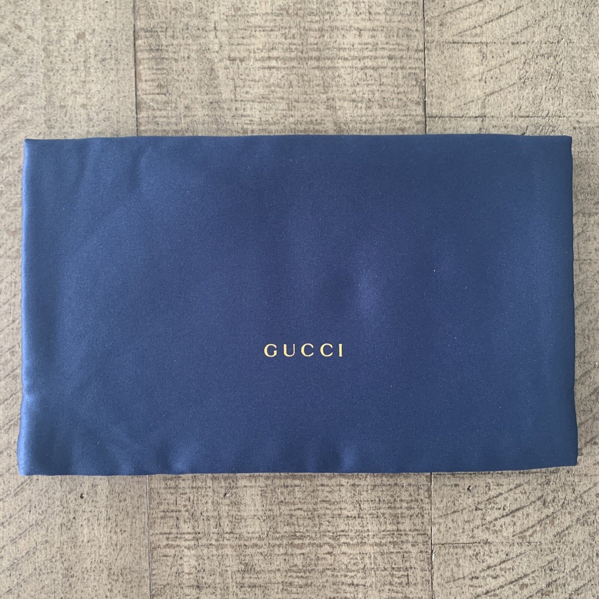 GUCCI Soft Pouch Navy Blue Magnetic Closure Cosmetic Make Up