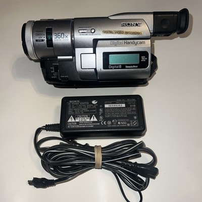 Sony DCR-TRV110 Digital8 Hi8 8mm Video8 Camcorder VCR Player Video