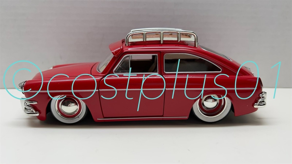 JADA V DUBS 1965 VW 1600 TL FASTBACK 1:24 RED RACK MOON VOLKSWAGEN