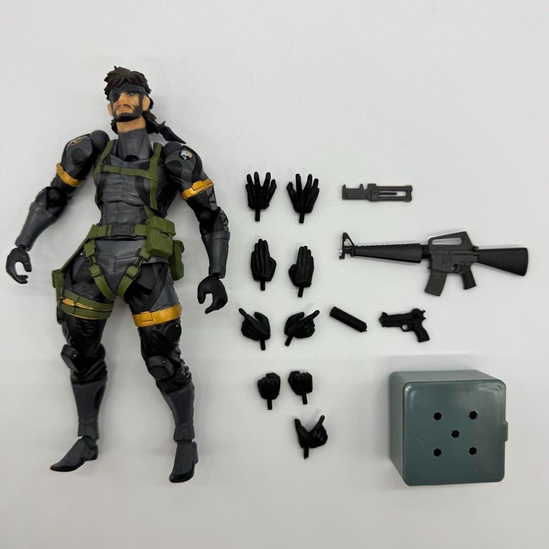 REVO-TECH 131 SNAKE スネーク リボルテック MGSPW Amazon.com