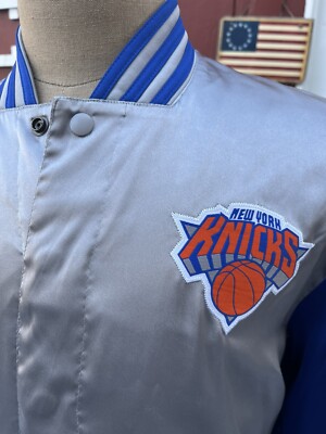 New York Knicks adidas satin Warmup Jacket Size M Snap Button